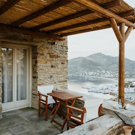 Heliopetra Punta * Ios