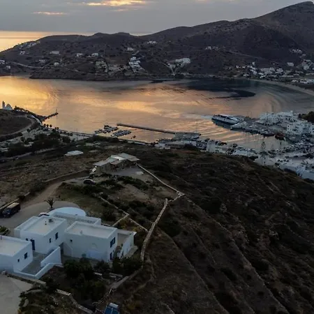 Heliopetra Punta بيت للعطل *