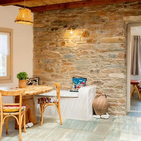 Heliopetra Punta Ferienhaus Chora